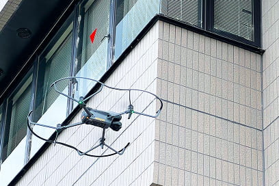 ドローンによる外壁調査