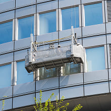 ゴンドラによる外壁打診調査